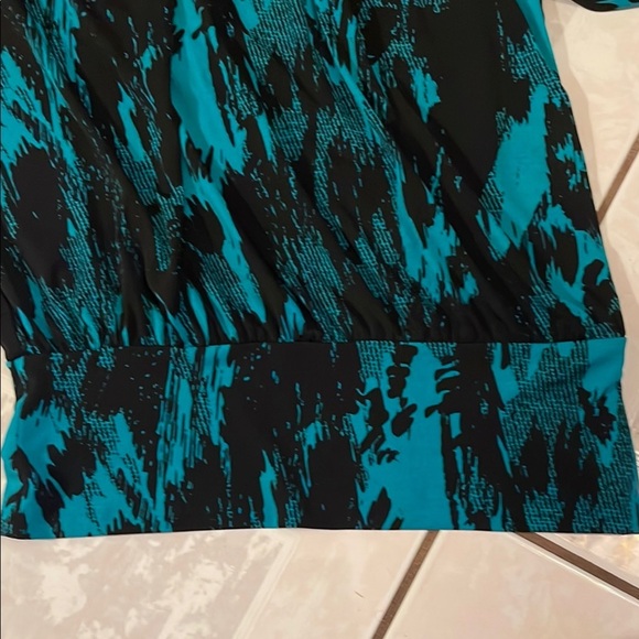 I.N. San Francisco Blue and Black Puff Sleeve Smocked Blouse - Picture 3 of 6